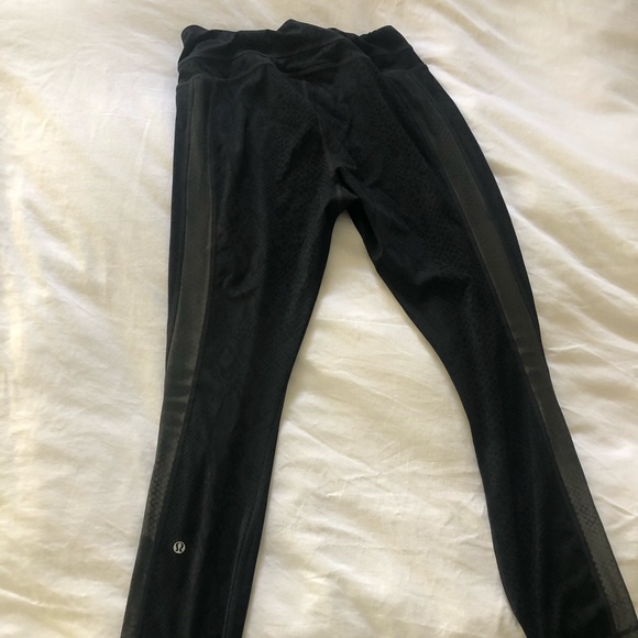 Lululemon Light Speed Tight *Full on Luxtreme - Picture 6 of 7